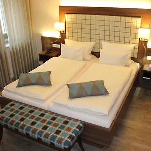 https://hotel-number-one.com-bavaria.com